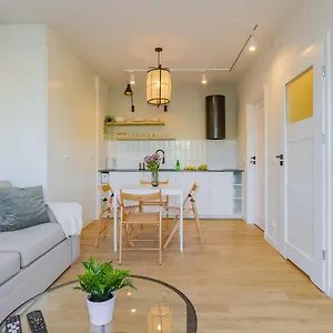  Апартаменты Shortstaypoland Jagiellonska